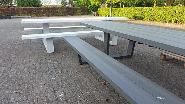 Sprokkelbos - Exclusieve tuinmeubelen