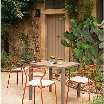 Aprilla dining Aprilla dining