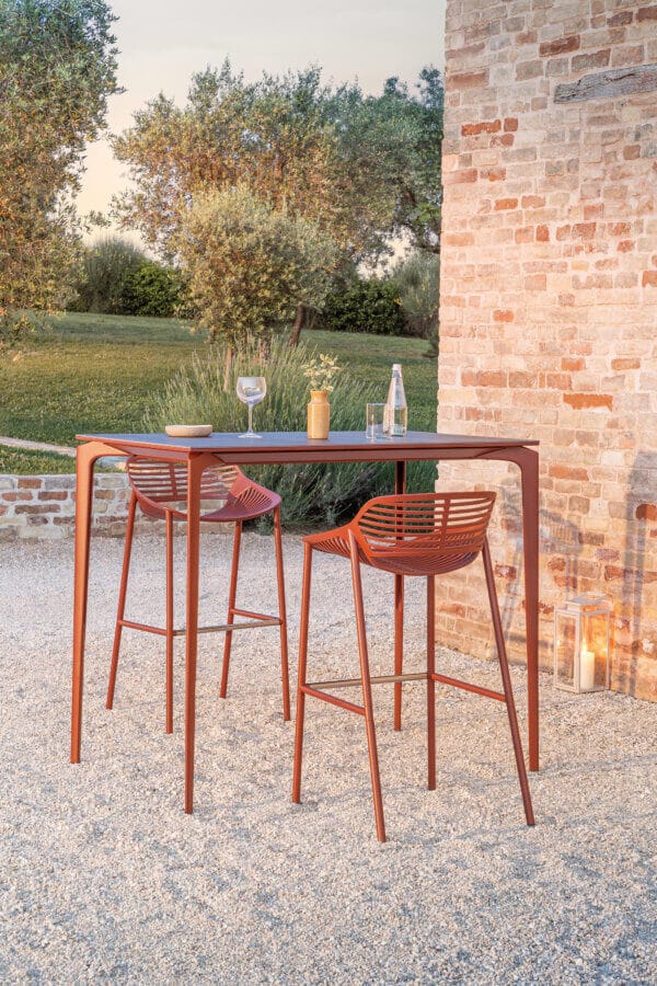 Sprokkelbos - Exclusieve tuinmeubelen