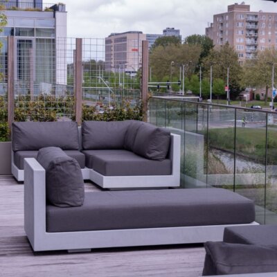 Be Square lounge