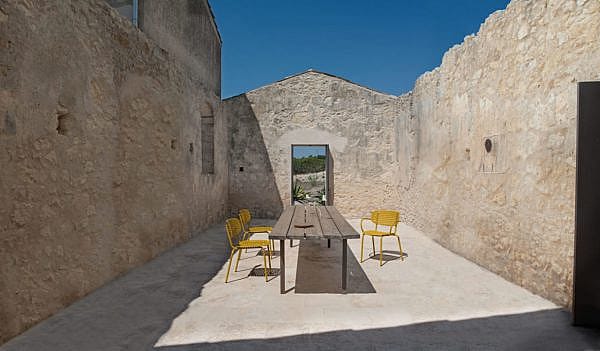 Sprokkelbos - Exclusieve tuinmeubelen