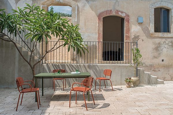 Sprokkelbos - Exclusieve tuinmeubelen