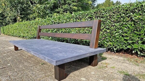 Sprokkelbos - Exclusieve tuinmeubelen