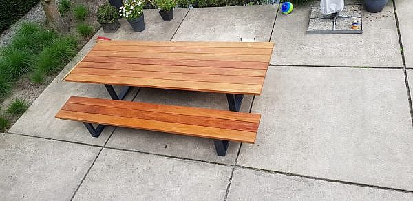 Sprokkelbos - Exclusieve tuinmeubelen